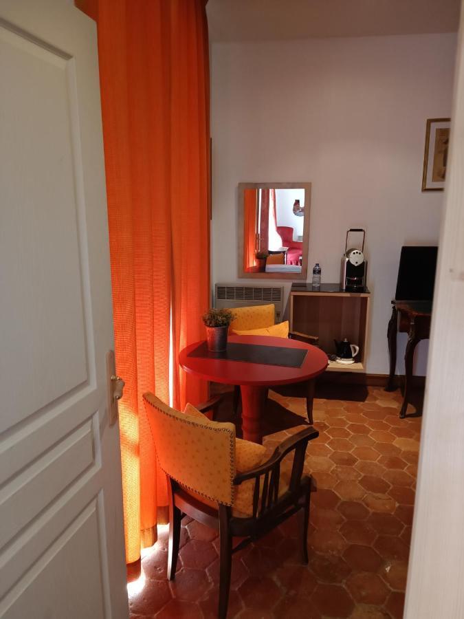 Hostellerie Les Hauts De Sainte Maure Sainte-Maure-de-Touraine Exterior foto
